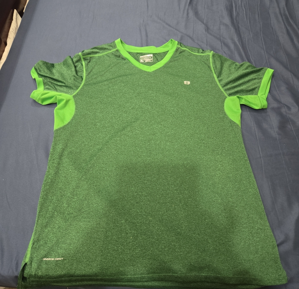 Layer 8 Men's Short Sleeve Athletic Tee in Green and Lime